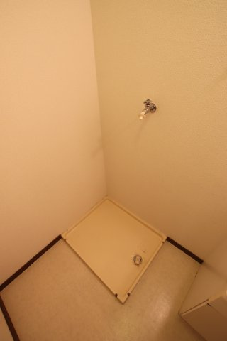 【設備】 | グリーンベル | 室内洗濯機置場