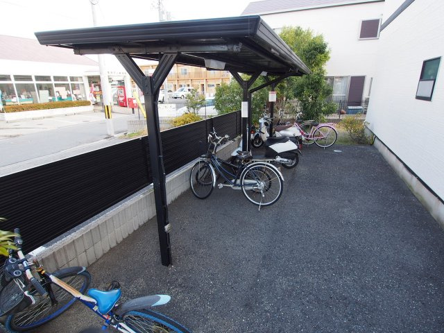 【その他共用部分】 | グリーンベル | 駐輪場
