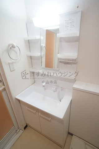 グランドール宝塚の洗面所