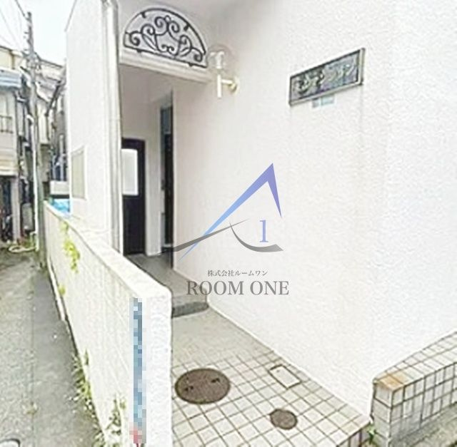 東山マンションのエントランス|エントランスです。
