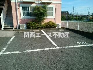 【駐車場】 | ヴィラアンソレイエ