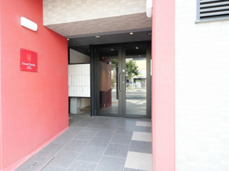 【エントランス】 | Grand Pacific 北畠 | 落ち着いたエントランスです