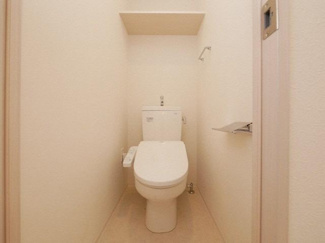 【トイレ】 | レジュールアッシュアーバンフロー | 落ち着いた空間のトイレです