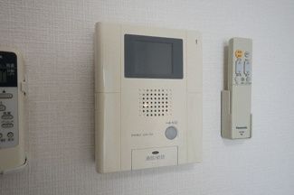 【セキュリティ】 | S-FORT大今里西 | モニター付きインターホンです
