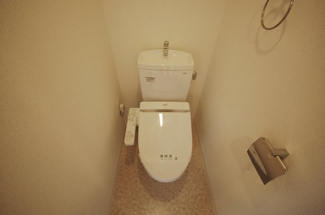 【トイレ】 | レジュールアッシュ難波MINAMIⅡ | ゆったりとした空間のトイレです