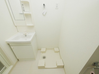 【設備】 | クレビオス南堀江 | 洗濯機置き場です