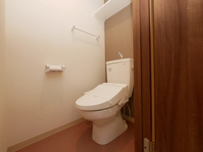 【トイレ】 | アール大阪グランデ | 清潔感のあるトイレです