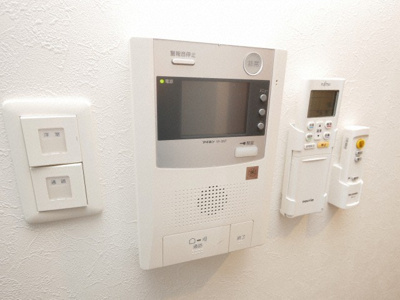 【セキュリティ】 | グランデュール大今里西 | モニター付きインターホンです