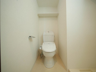 【トイレ】 | Live Casa 上新庄 | 落ち着いた色調のトイレです