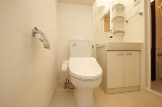 【トイレ】 | エグゼ大阪ドーム | ゆったりとした空間のトイレです