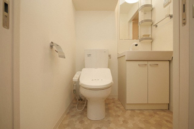 【トイレ】 | エグゼ弁天町 | 落ち着いたトイレです
