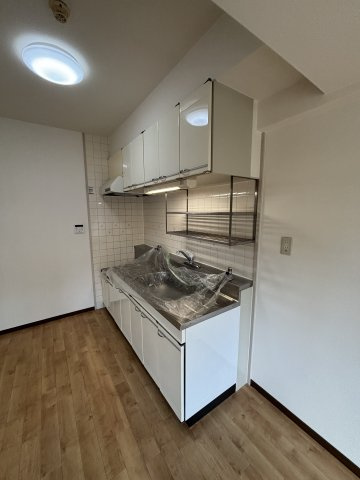 パラシオン武庫之荘のキッチン|きれいなキッチンです