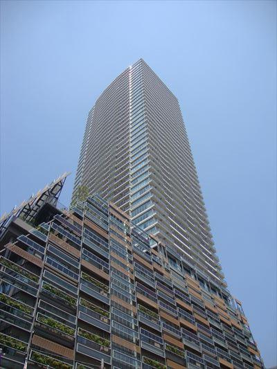 豊島区役所まで1973m