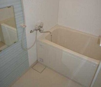 クレイシア西小山の浴室