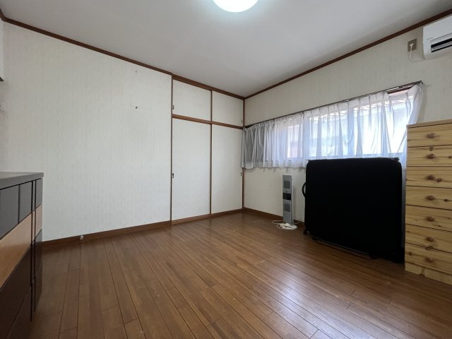 熊取町東和苑　中古戸建の洋室
