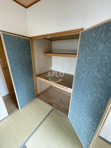 ナルトハイム　三軒家東小学校区の収納|ナルトハイム　押し入れ