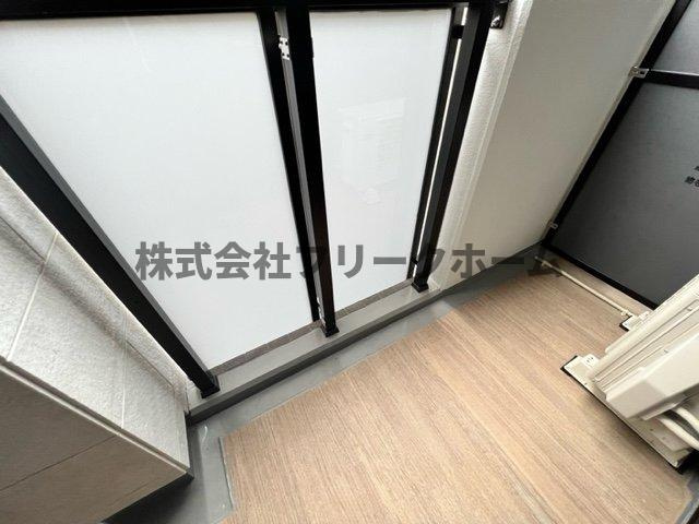 三鷹市下連雀３丁目の賃貸マンションのバルコニー