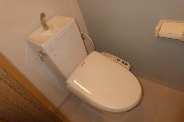 ニューエクセル三宅Ｄのトイレ