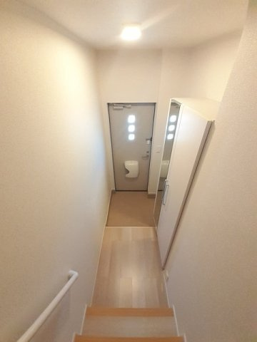 菊池市西寺のアパートの玄関
