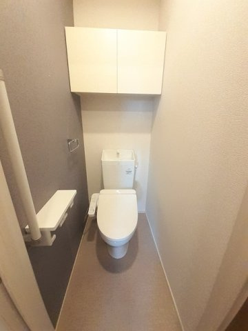 菊池市西寺のアパートのトイレ