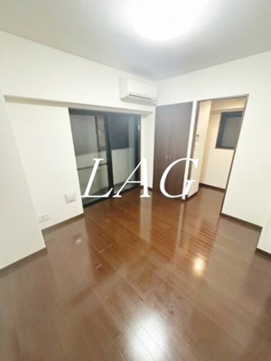 【居間・リビング】 | ドルチェ東京向島 | 洋室のお部屋です。