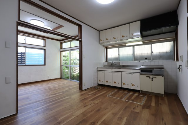 【居間・リビング】 | 富田林市伏山3丁目戸建