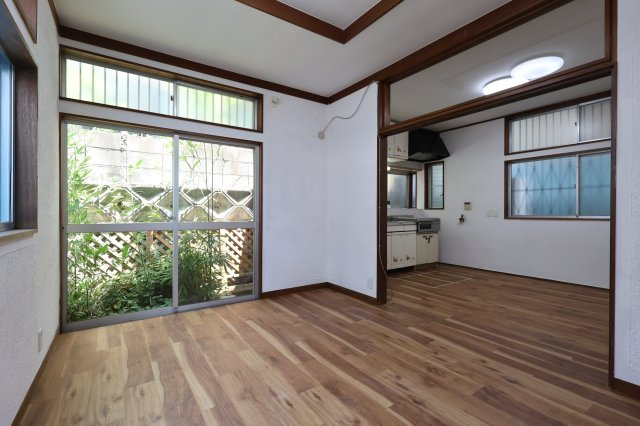 【居間・リビング】 | 富田林市伏山3丁目戸建
