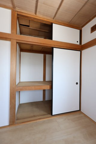 【収納】 | 富田林市伏山3丁目戸建