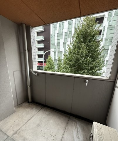 福岡市博多区博多駅南２丁目の賃貸マンションのバルコニー