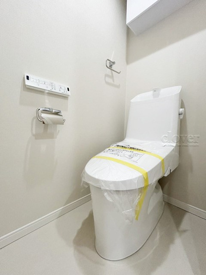 【トイレ】 | ライオンズマンション成増 | トイレはもともと個人の領域である自宅の中でも、最もプライベートな空間です。だからこそ、ほしい「落ち着き」がここにあります。～即日のご見学可能～　お問合せはお気軽にどうぞ。