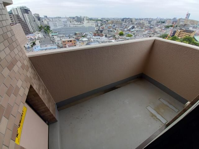 ライオンズプラザ本蓮沼のバルコニー