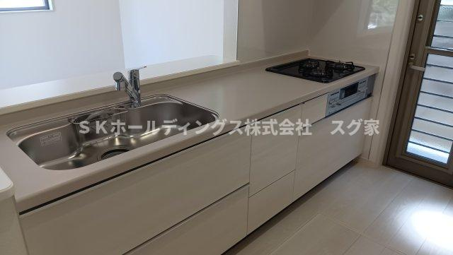高槻市大和２丁目新築戸建て住宅２号棟のキッチン