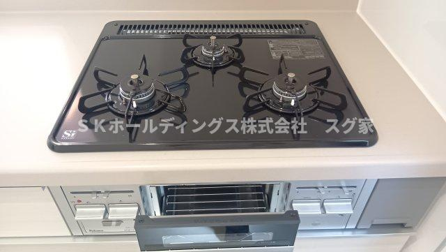 高槻市大和２丁目新築戸建て住宅２号棟のキッチン