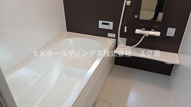 高槻市大和２丁目新築戸建て住宅２号棟の浴室