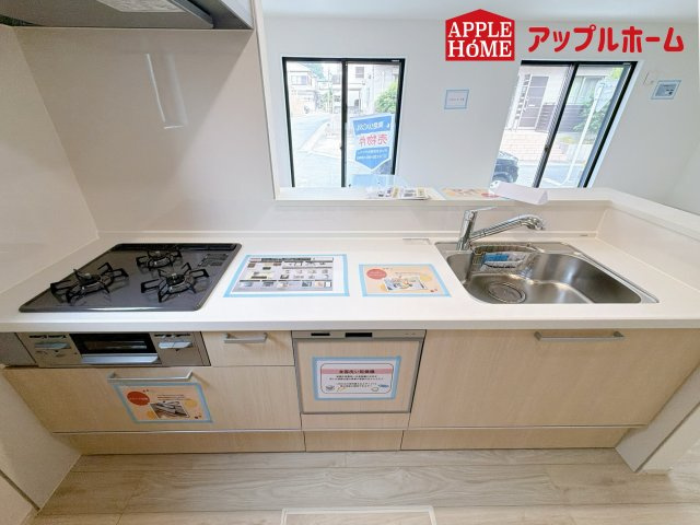 さいたま市中央区八王子1期のキッチン|キッチンの収納も充実☆食洗器完備で家事も楽々♪生活の質が向上すること間違いなしの充実設備です。