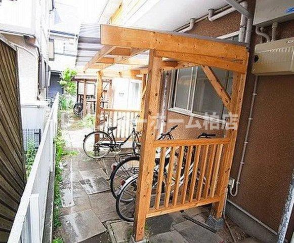 特典：仲介手数料が無料です!!のその他共用部分|駐輪場です