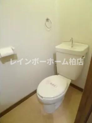 特典：仲介手数料が無料です!!のトイレ|※別部屋参考写真。