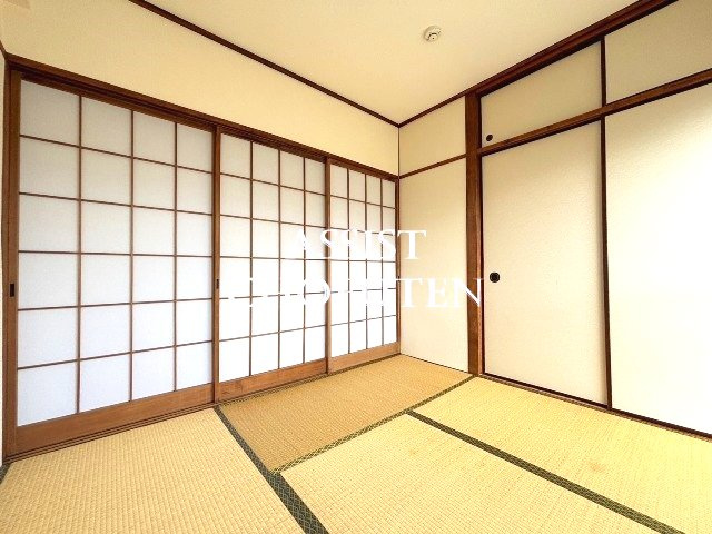 冨士ハイツの寝室|内見可能♪お電話がご案内スムーズです♪オンラインもOK♪
