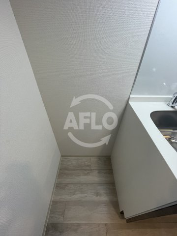 フォーリアライズ福島WESTのキッチン|フォーリアライズ福島WEST　冷蔵庫置き場