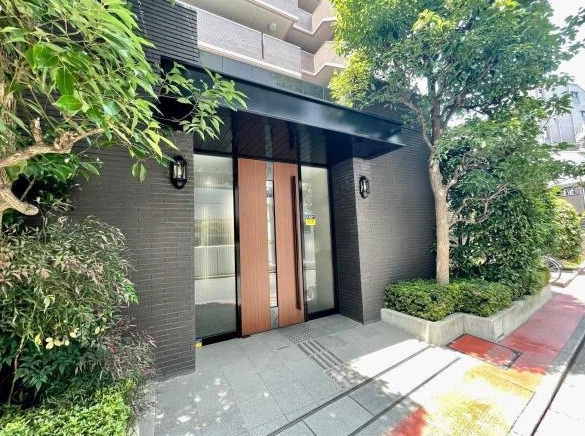 パルテール白金のエントランス|エントランスです