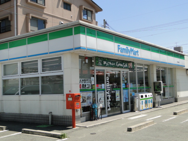 パストラルの周辺|ファミリーマートまで730ｍ