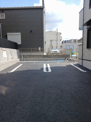 【駐車場】 | ソルス・おおたか | 駐車場