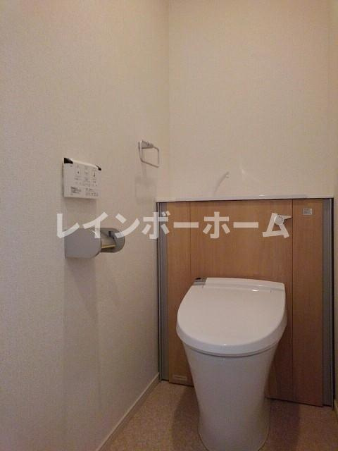 フランのトイレ