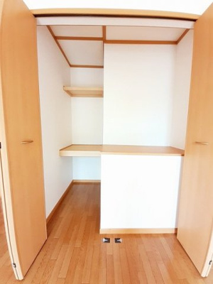 【収納】 | テラス田園Ｂ | 大きなものも収納できそうです