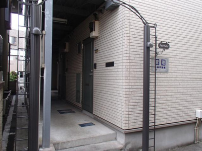 【エントランス】 | ジェネリックⅡ