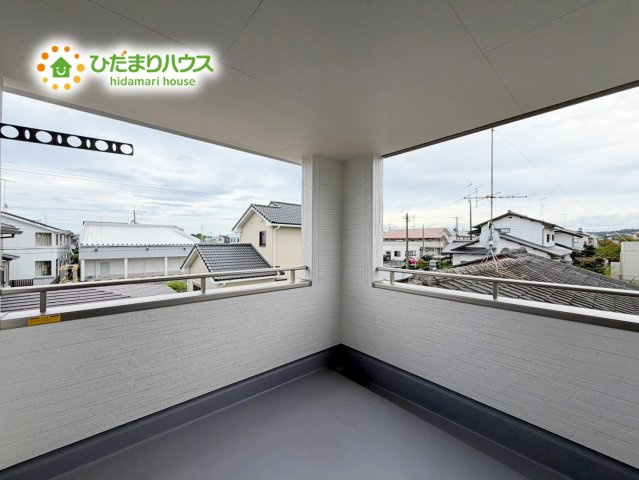 いわき市郷ケ丘2丁目　新築戸建　1号棟のバルコニー|人気が高いインナーバルコニーを採用♪天候を気にせず洗濯物を干せ、紫外線も気にせずに済みます(*^^)v