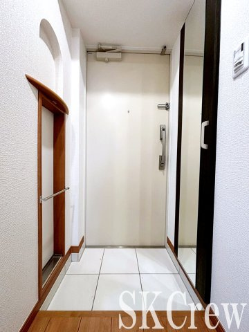 【玄関】 | Primal Nakano | 別号室の写真です