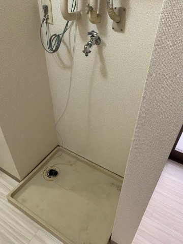 室内洗濯機置き場です♪