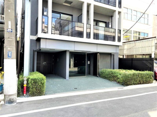 【エントランス】