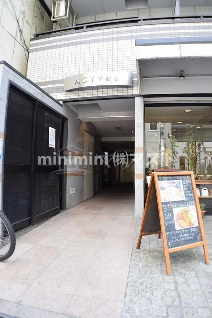 ACTY新町のエントランス